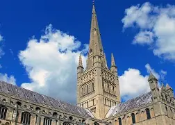 关于诺里奇城客场战胜对手，壮大气魄的信息