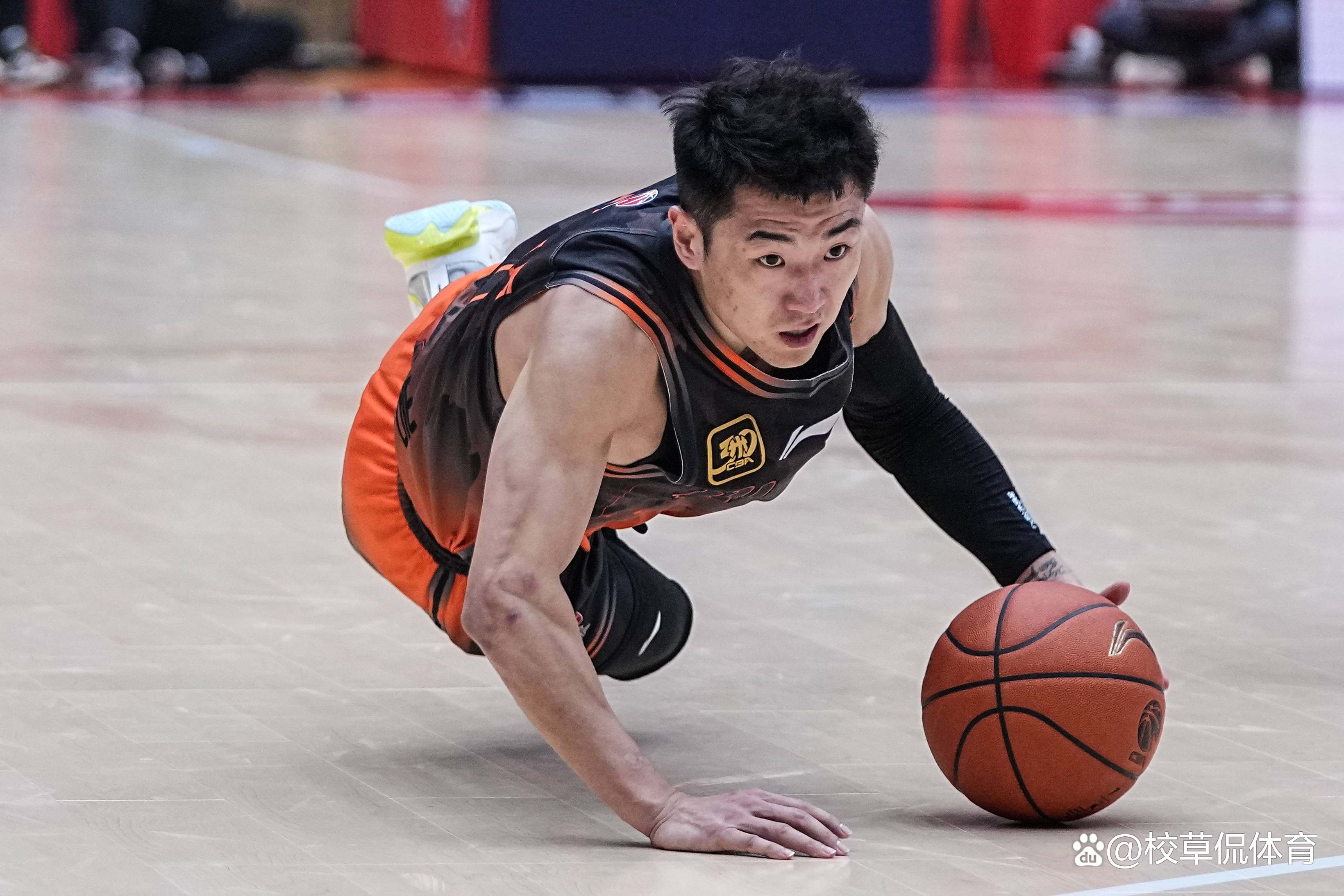 江苏男篮苦战四川队，迎来关键一仗的简单介绍