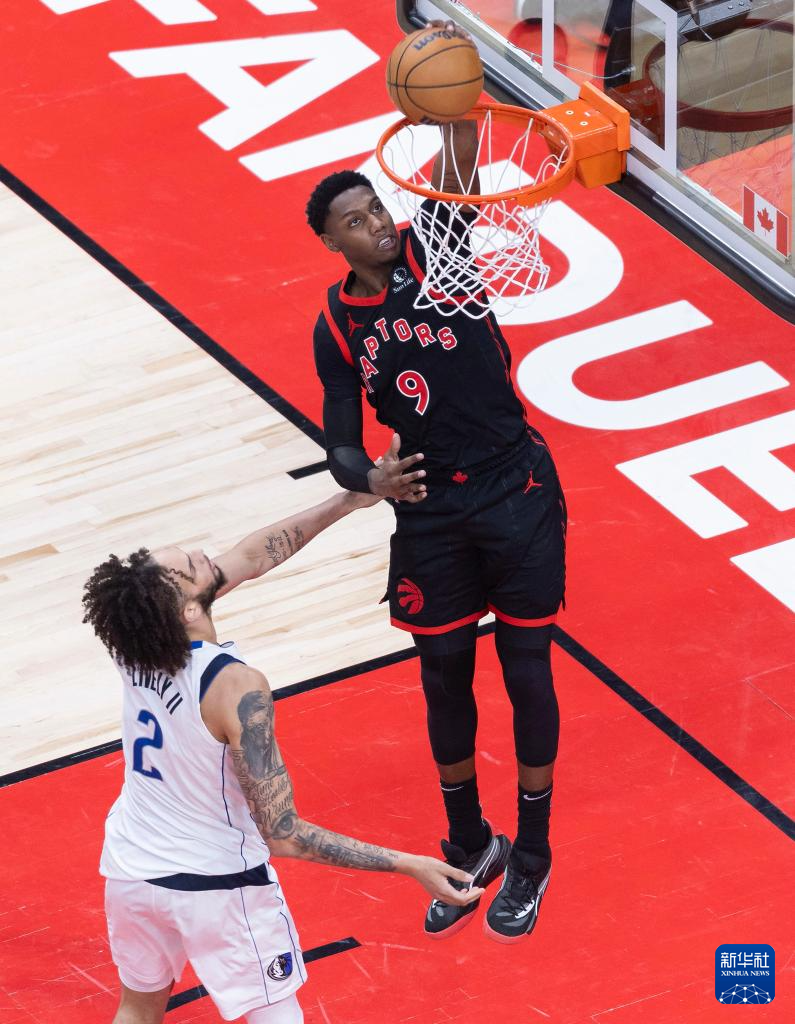 包含猛龙客场告捷，独行侠主场取胜的词条