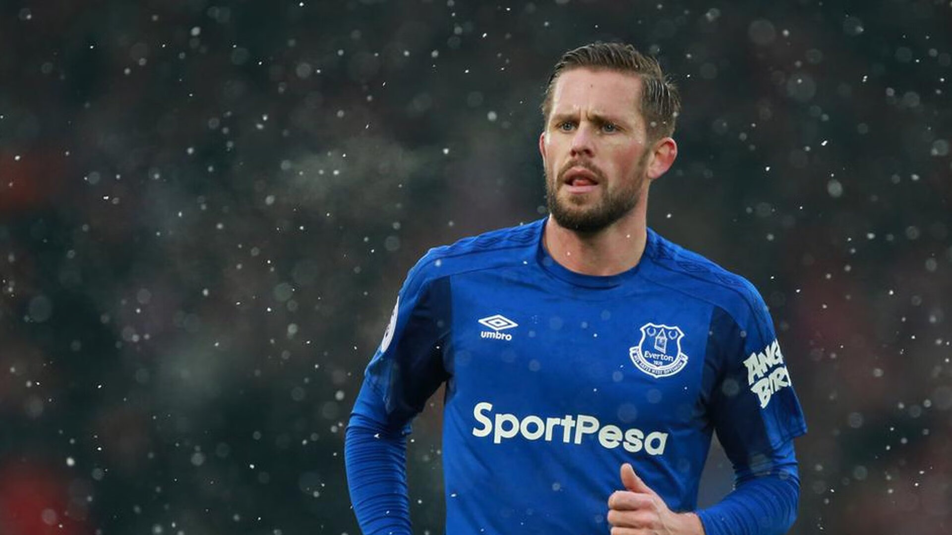 京多安爆发改写德国命运,厄瓜多尔斩落葡萄牙震惊世界—足球之夜的唯一性启示