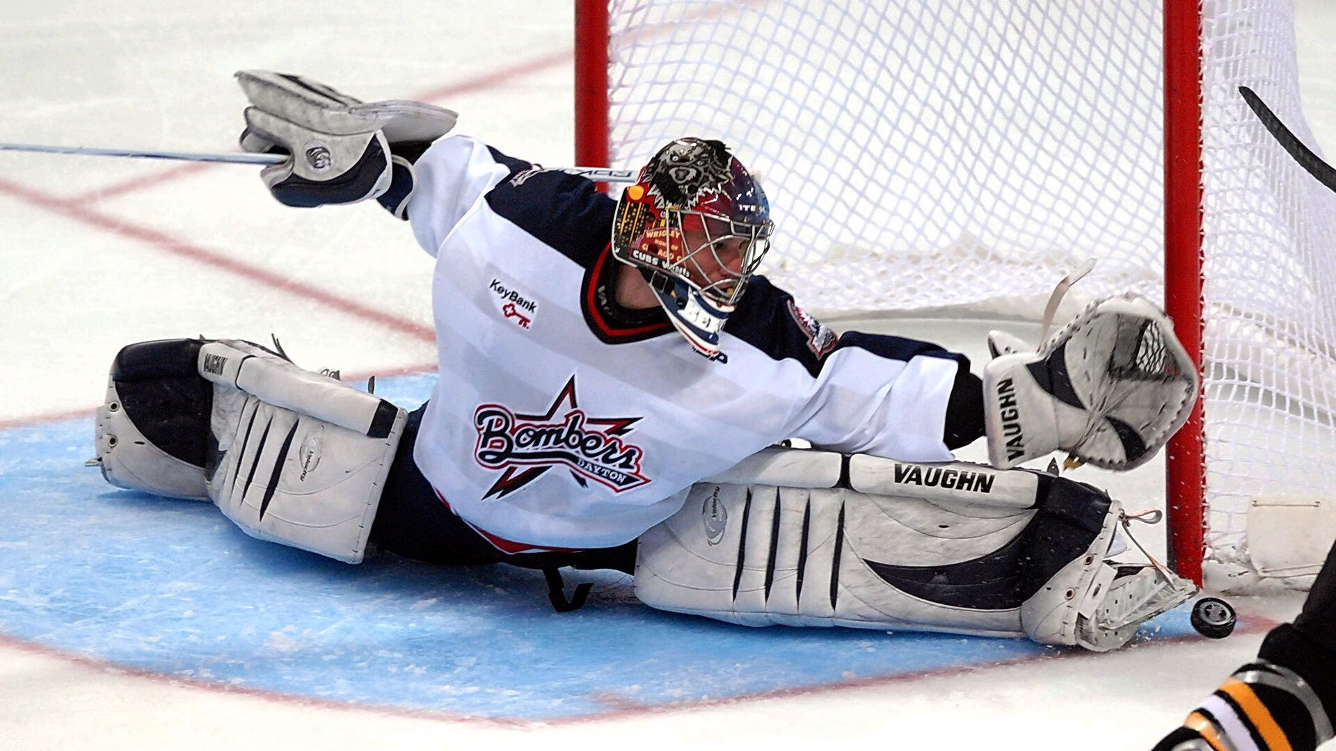 绿茵场与篮球馆的平行叙事,德甲争冠焦点战与爵士加时胜北京的体育哲学