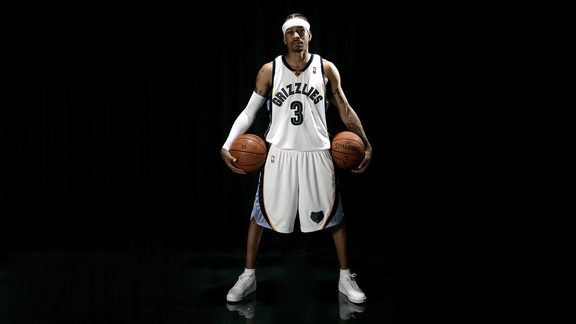 若日尼奥点射爆发，荷兰淘汰赛涉险过关，喀麦隆悲壮出局