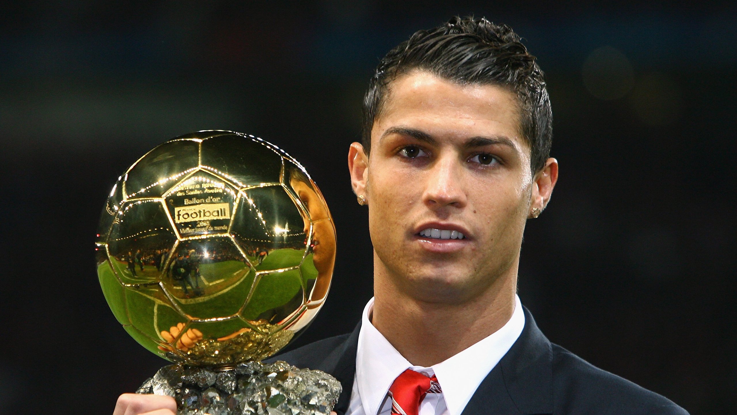 赛道上的指挥家，赖斯如何一手掌控F1街道赛之夜的比赛走势